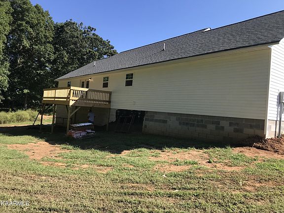 4th image of 157 Uphill Dr Lot 17R