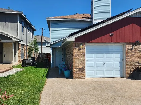 205/207 S Las Vegas Trl, Fort Worth, TX 76108