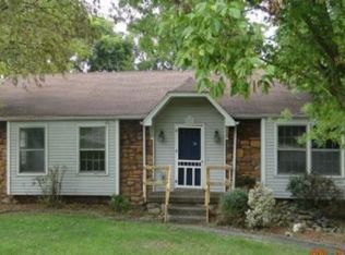 207 Evergreen Cir, Hendersonville, TN 37075