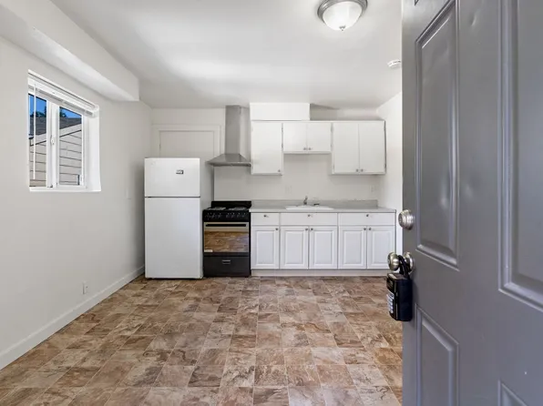 6043 -6051 NE Simpson