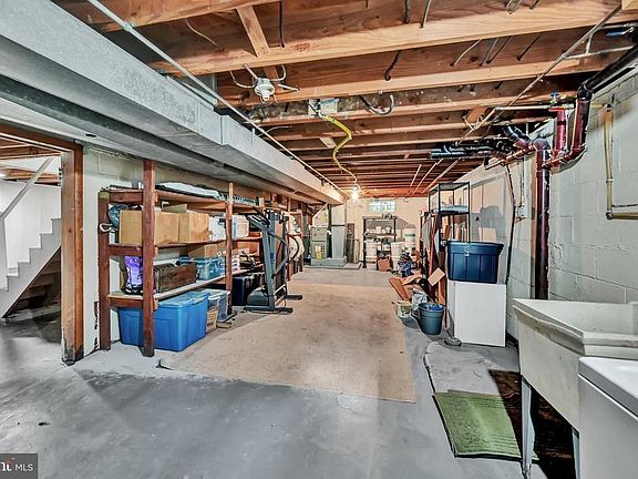 4th image of 200 Park Heights Blvd