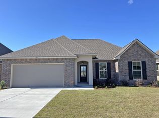 122 Marie Claire Dr, Houma, LA 70364