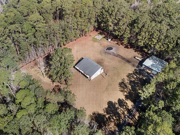 2nd image of 257 Crows Nest Road