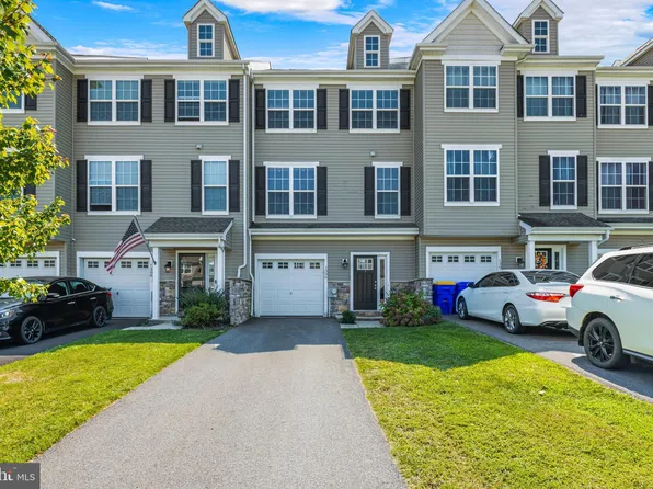 1306 Carrick Ct, Middletown, DE 19709
