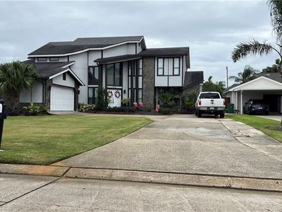 1326 Lake Frances Dr, Gretna, LA, 70056