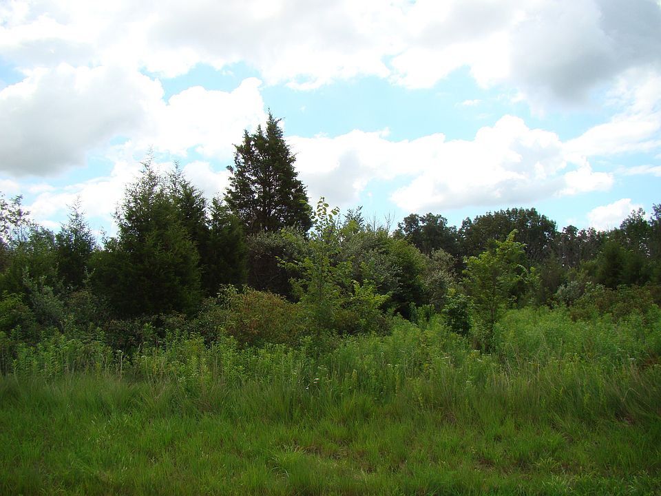 1st image of 2842 Whispering Hills Dr