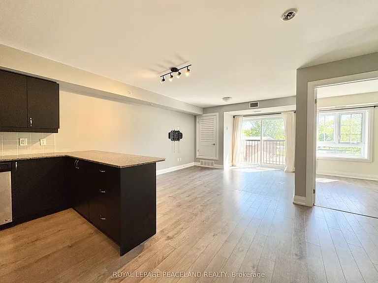 481 Rupert Ave #307 — Photo 7