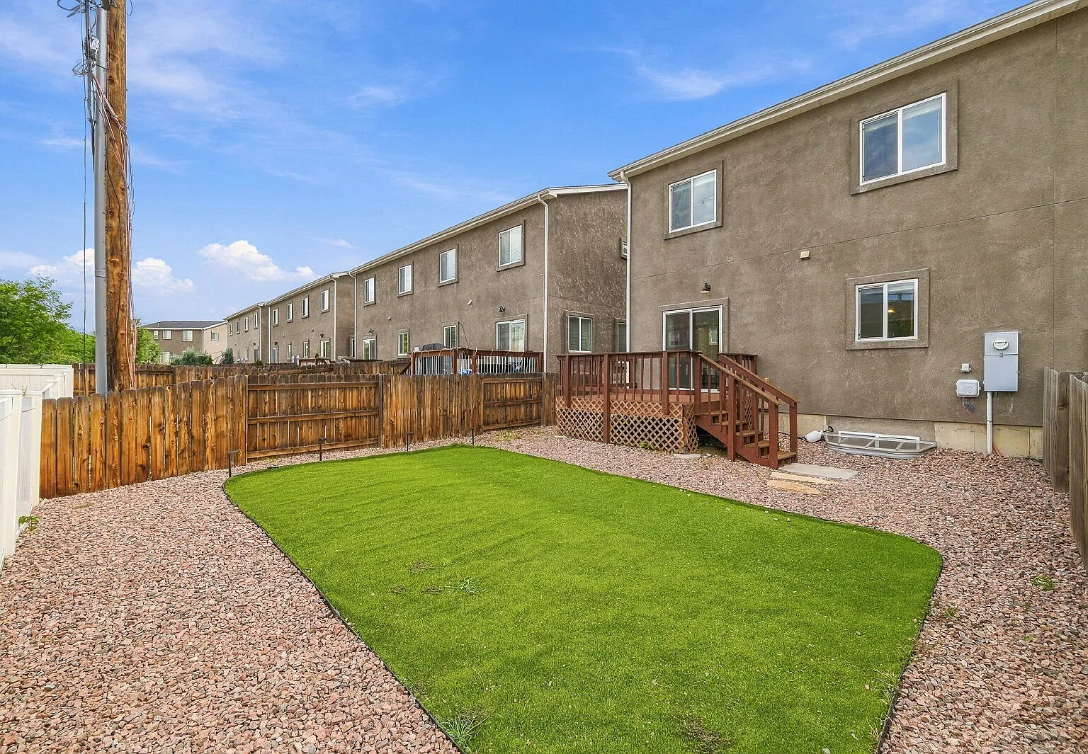 4 bed, 2.5 bath, 1713 sqft, $2,446 — Photo 4