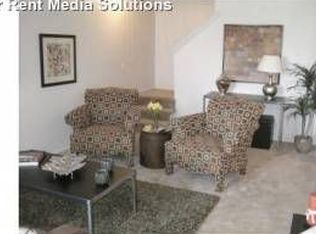 9633 E Pickwick Cir, Taylor, MI 48180