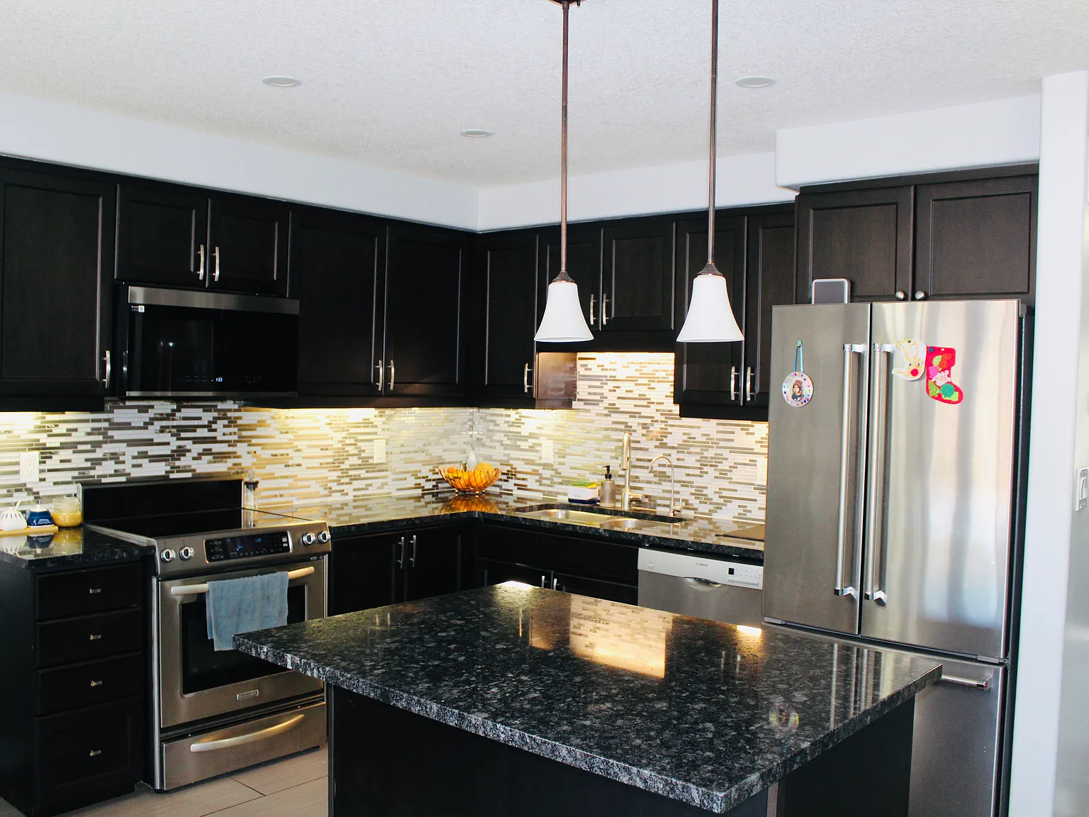 3 bed, 2.5 bath, 1440 sqft, $2,700 — Photo 4