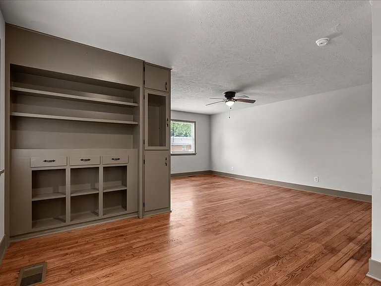 522 S Duncan Ave — Photo 19