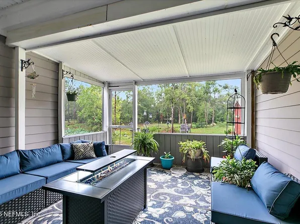 2074 PALOMA Court, Middleburg, FL 32068