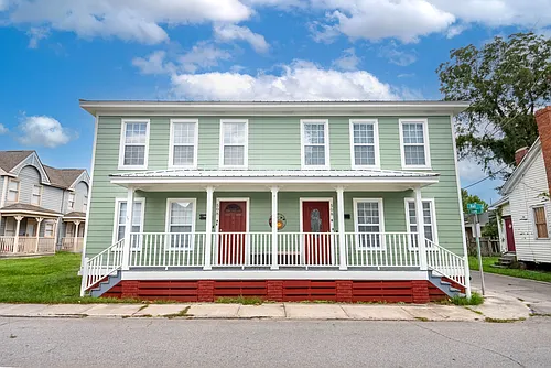 508 E Hall St #A Photo 1