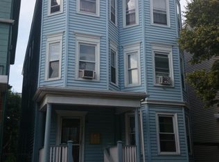 717 E 2nd St, South Boston, MA 02127