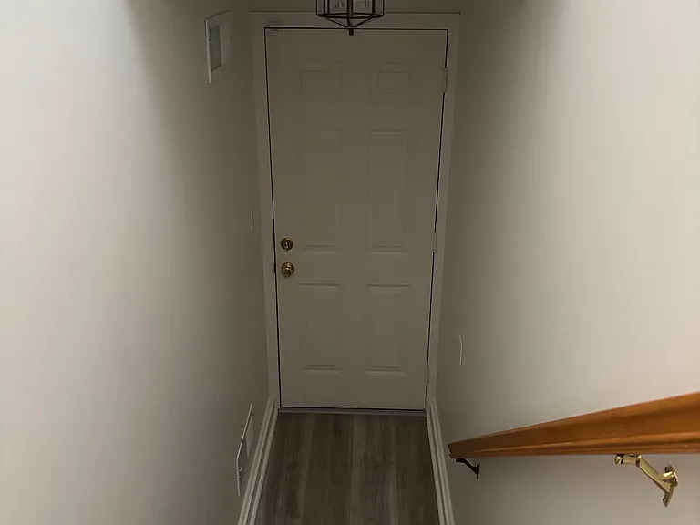 3301 Heritage Dr — Photo 2