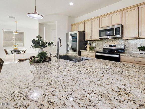 5th image of 5823 S DEL RANCHO --