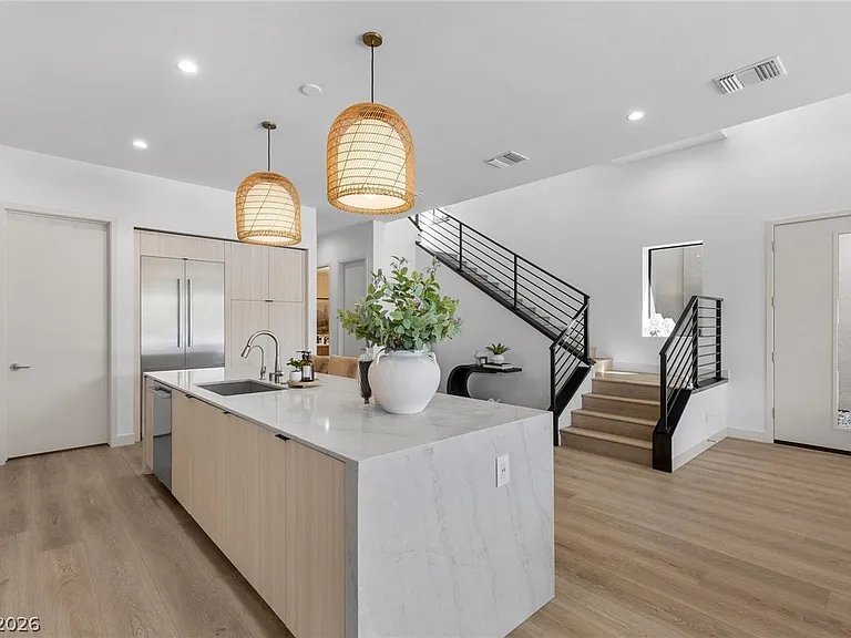 4053 Heron Fairway Dr — Photo 35