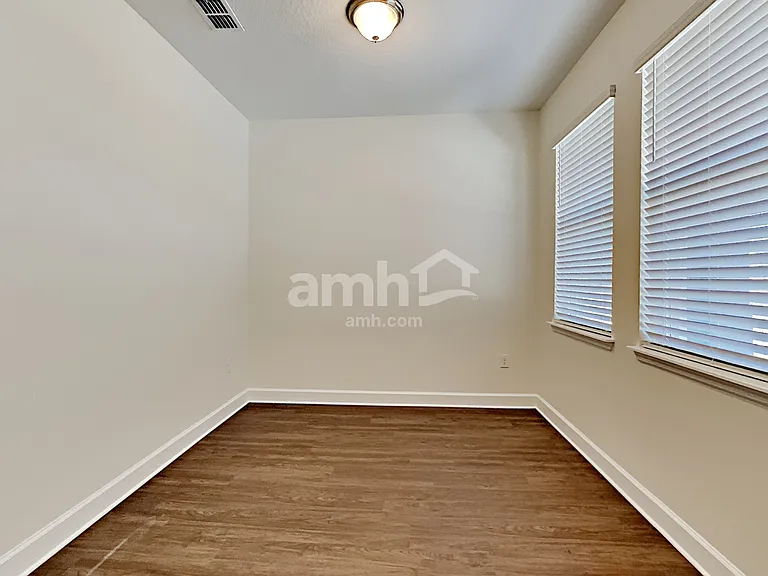 4514 Birdsong Dr — Photo 8