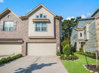 28084 Rocky Heights Dr, Spring, TX 77386