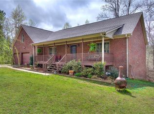 1253 Davis Rd W, Fairmount, GA 30139
