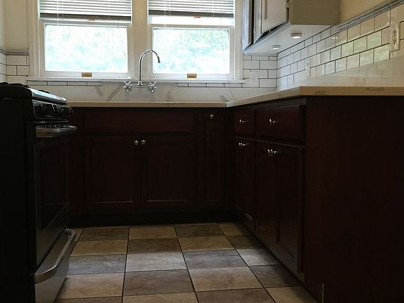 4th image of 1440 E Florida St #6501670