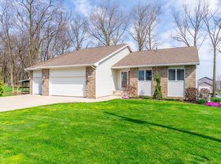 640 Lane 201, Fremont, IN 46737