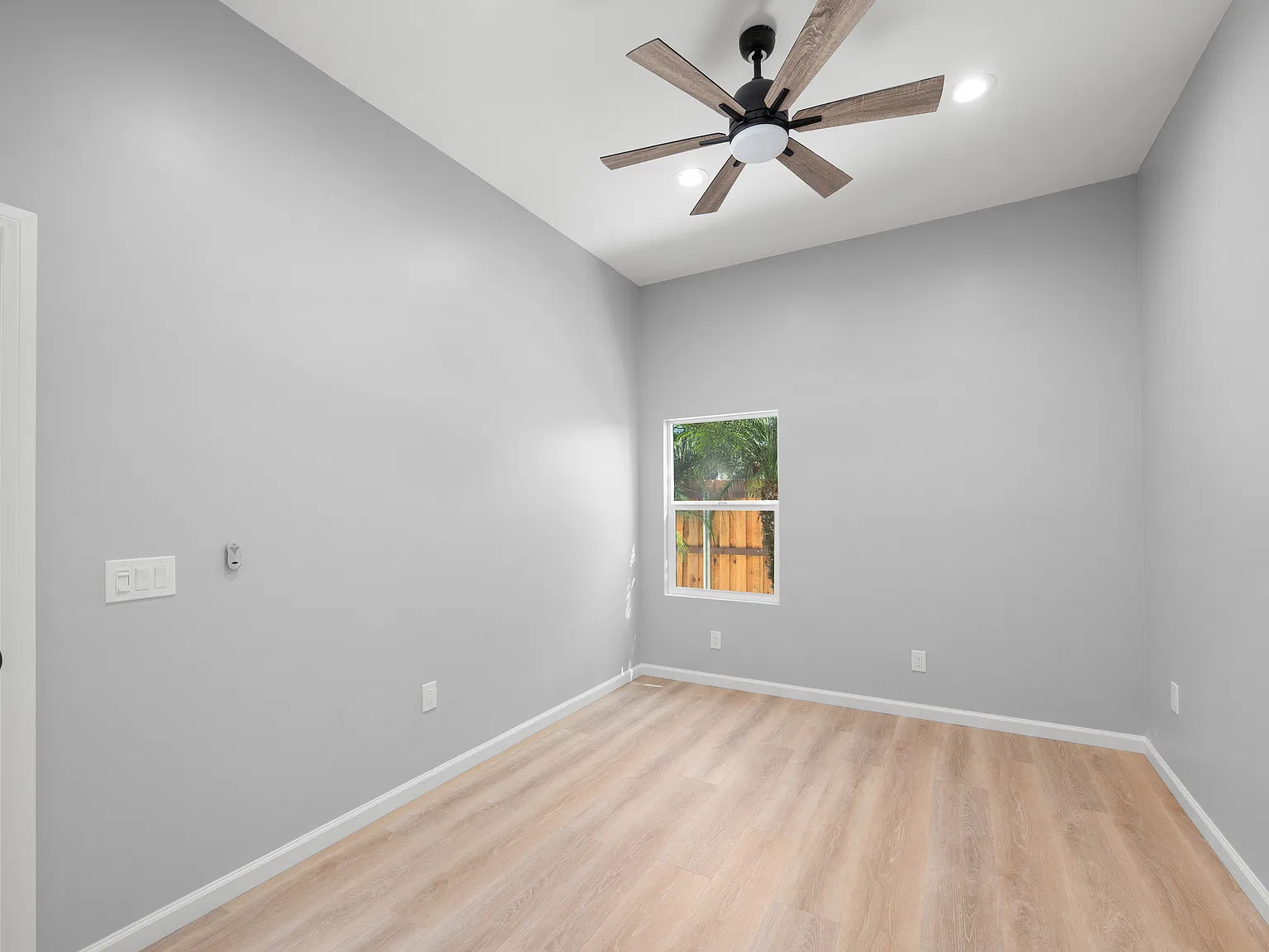 1 bed, 488 sqft, $2,450 — Photo 4