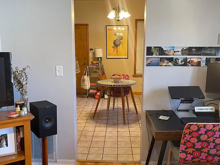 2120 N Hoyne Ave #2R — Photo 3