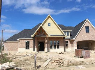 8400 Chappell Hill Dr, Beaumont, TX 77713