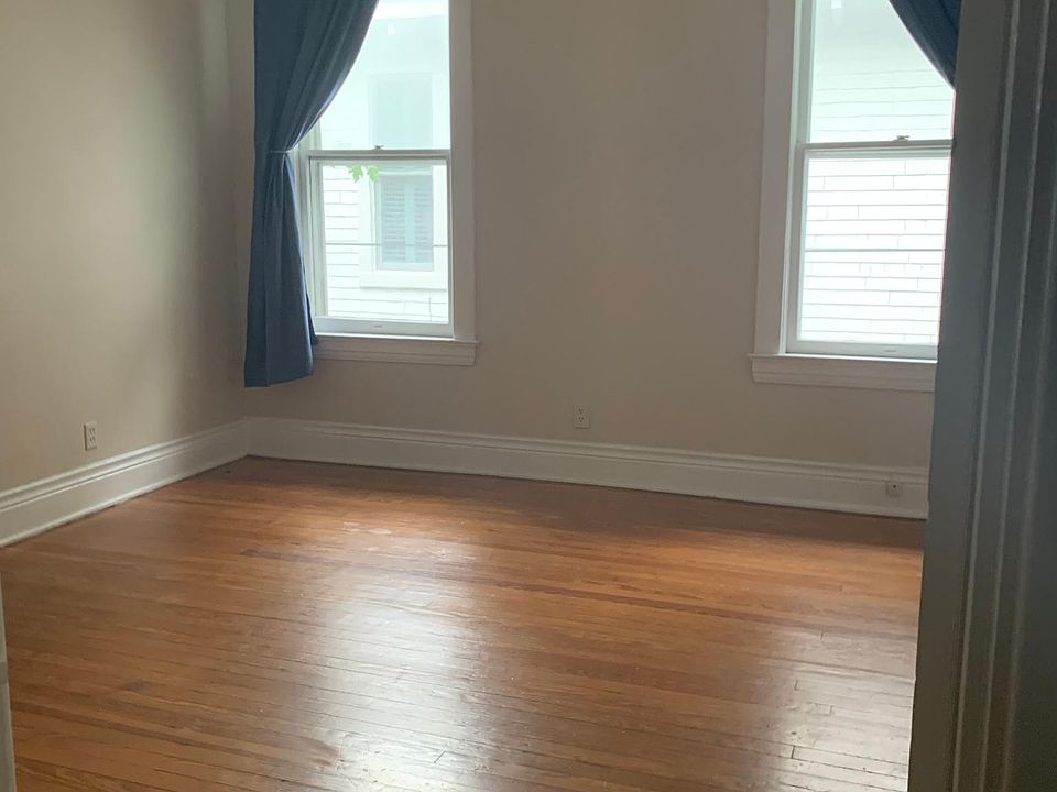 Bedroom #1