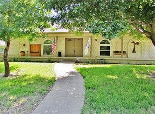 8706 Bacardi Dr, Dallas, TX 75238