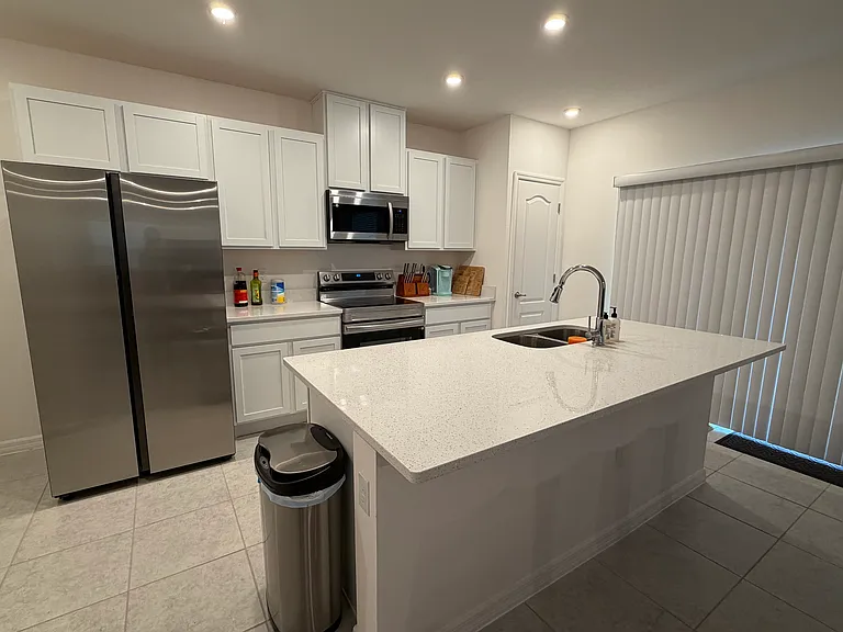 2090 Penn Dr — Photo 5