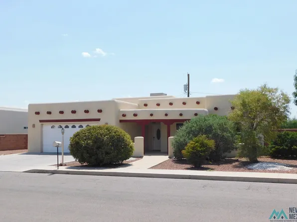 2108 S Emerson Dr, Deming, NM 88030