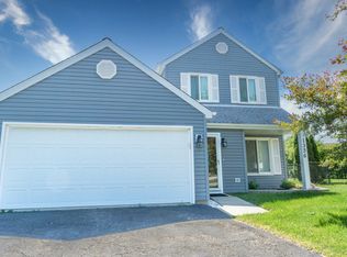 1356 Boa Trl, Carol Stream, IL 60188