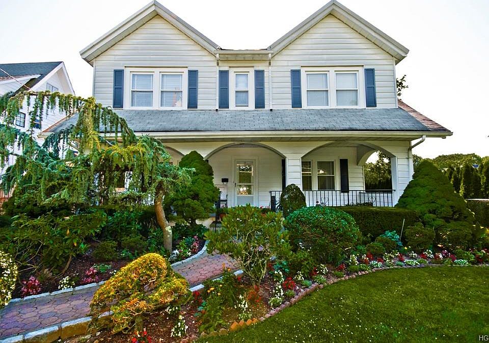 1st image of 780 Mamaroneck Ave