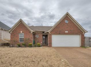 6898 Skylar Mill Cv, Unincorporated, TN 38018