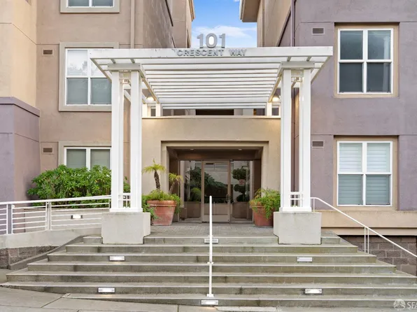 101 Crescent Way APT 2315, San Francisco, CA 94134