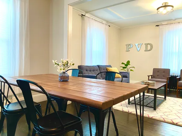 875 Newport Ave #1A, Pawtucket, RI 02861