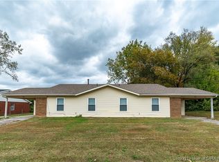 830-832 Lancelot Ct, Jeffersonville, IN 47130