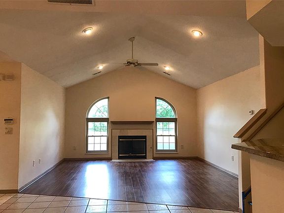 4th image of 9377 Clermont Blvd