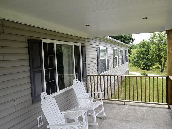 2nd image of 7223 Mount Carmel Rd