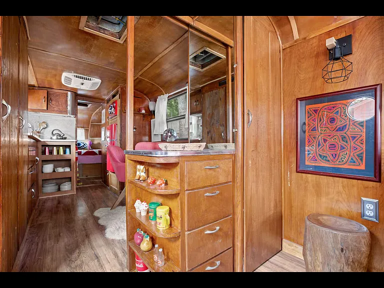 413 Normandy St — Photo 12