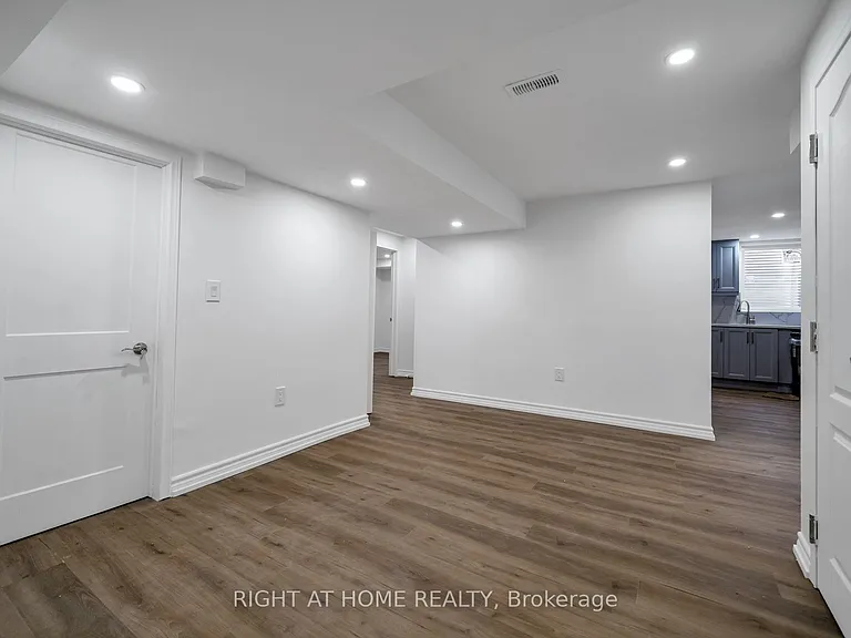 49 Priory Dr #BASEMENT — Photo 6