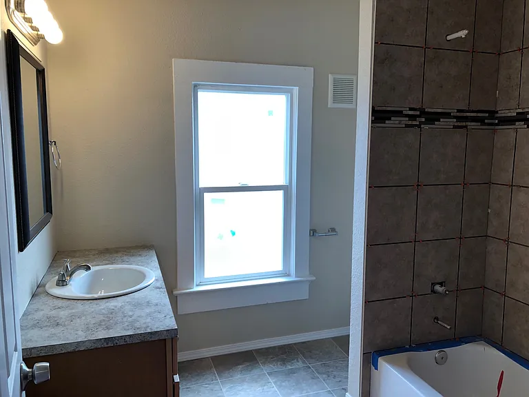 320 W Pine St #320 — Photo 8