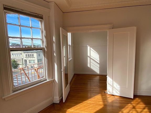 2nd image of 1944 Anza St #5