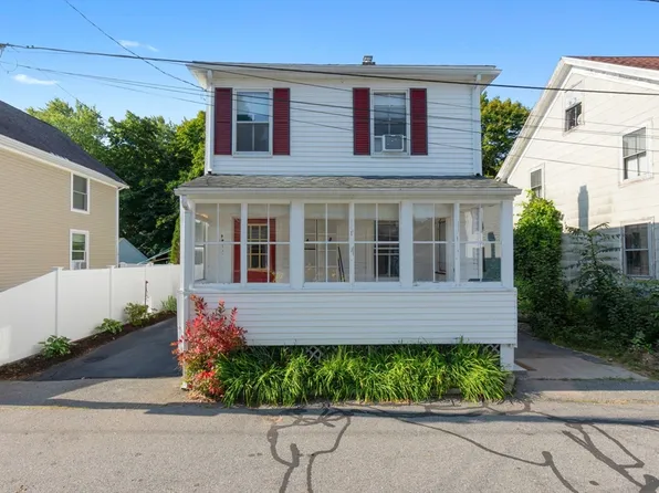 13 2nd St, Ipswich, MA 01938