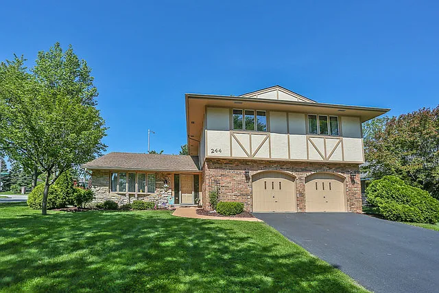 244 Monson Ct photo 1