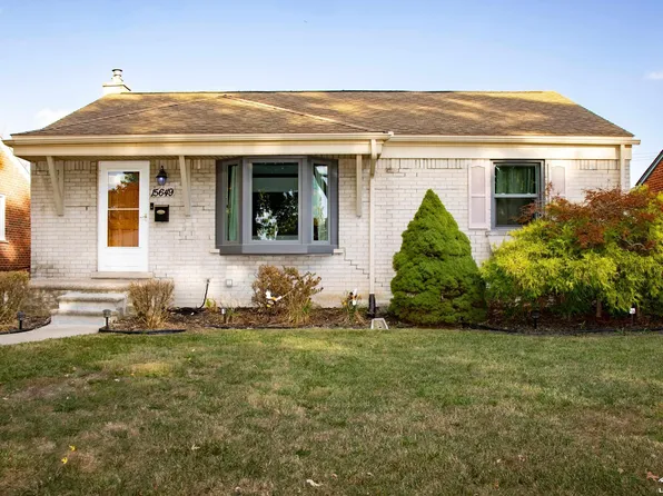 15649 Churchill St, Southgate, MI 48195