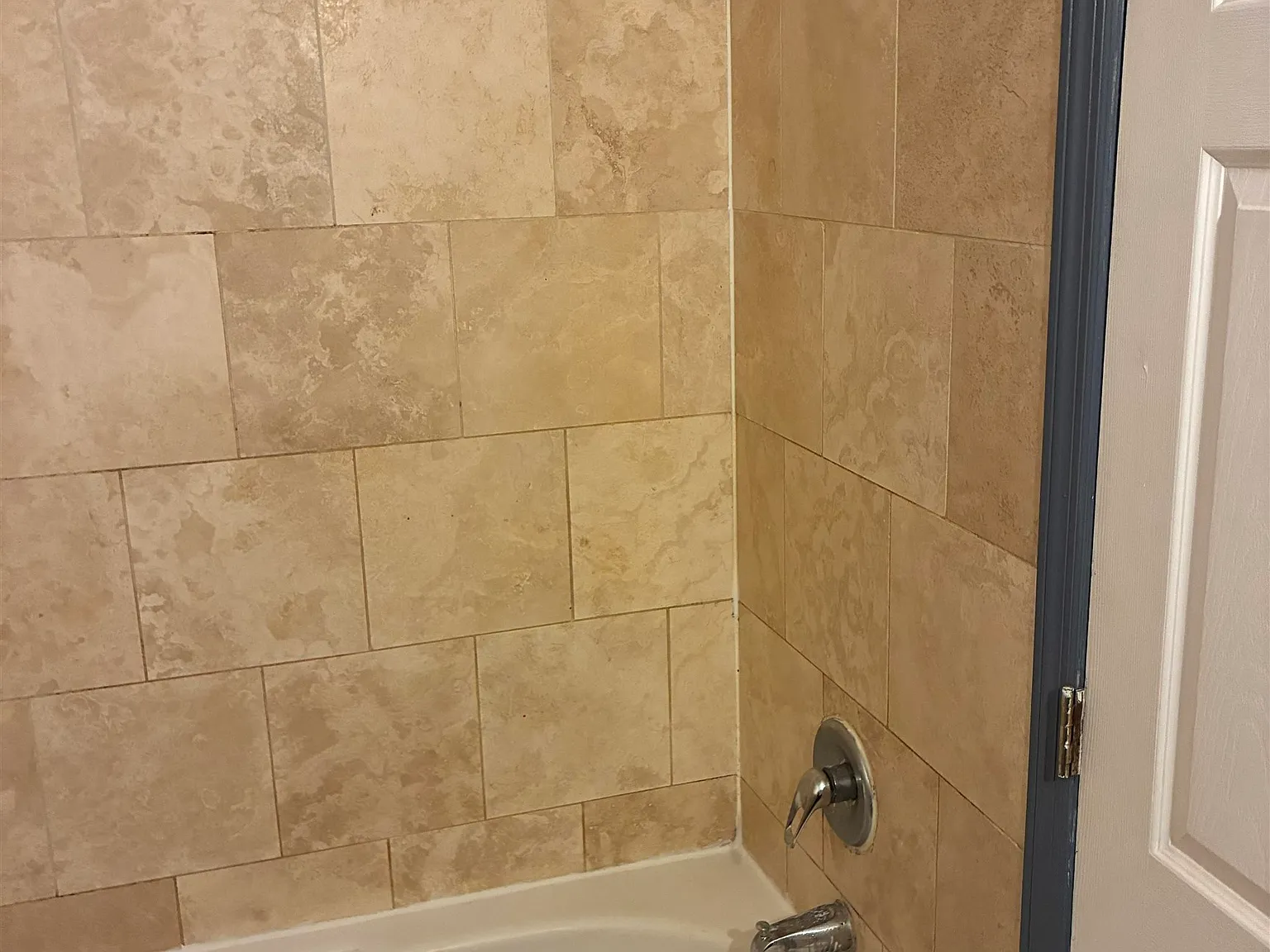 3 bed, 2.0 bath, $2,750 — Photo 3