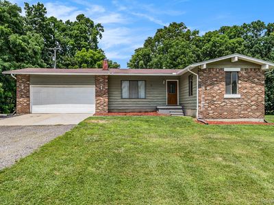 1516 Ray Rd, Fenton, MI, 48430